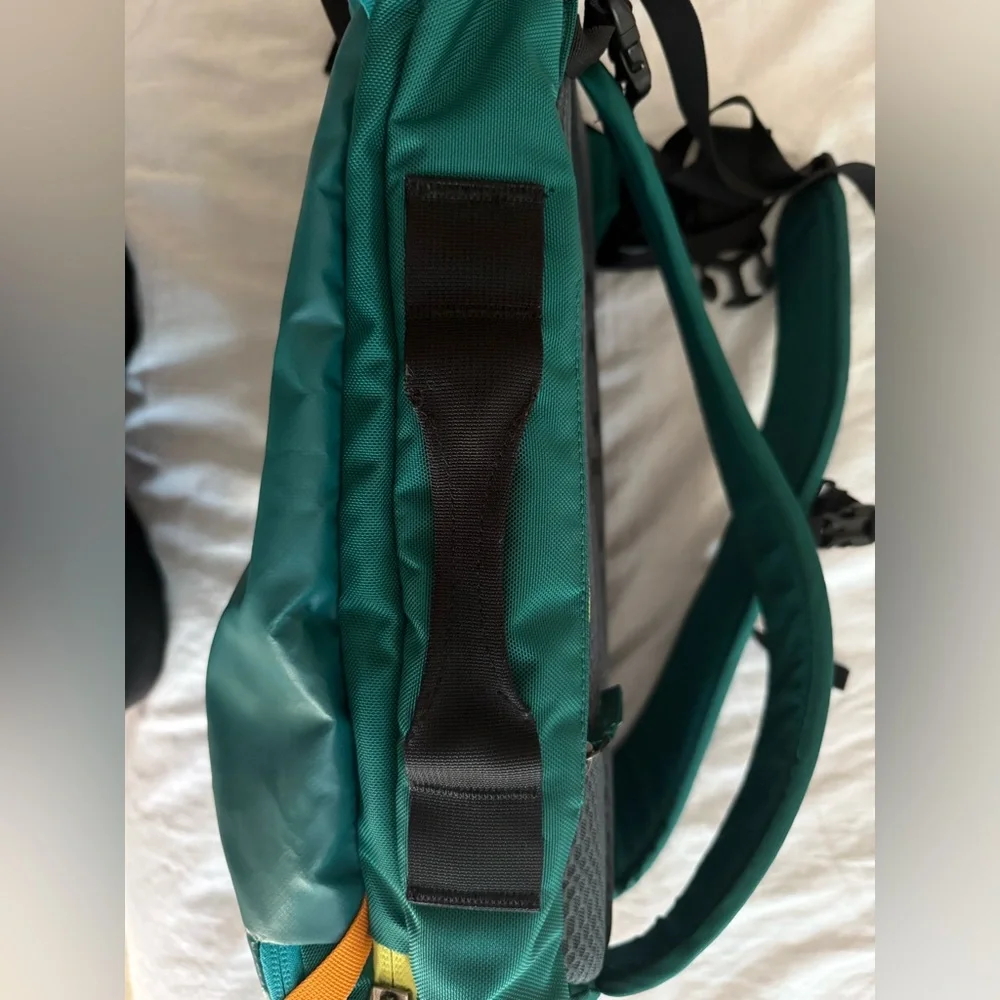 Cotopaxi Allpa 28L Backpack in Teal and Orange - Picture 8 of 13